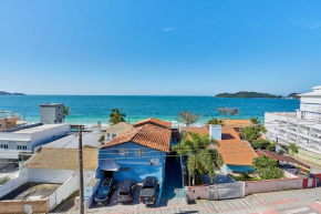 090 APTO CENTRO BOMBINHAS - SOBRE AVENIDA E VISTA PARA O MAR